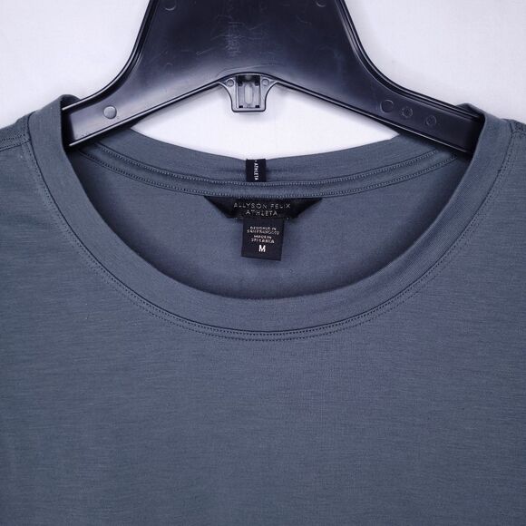 Athleta Allyson Felix Top Womens Medium Gray Cropped Break Records Break Barrier - Picture 3 of 11